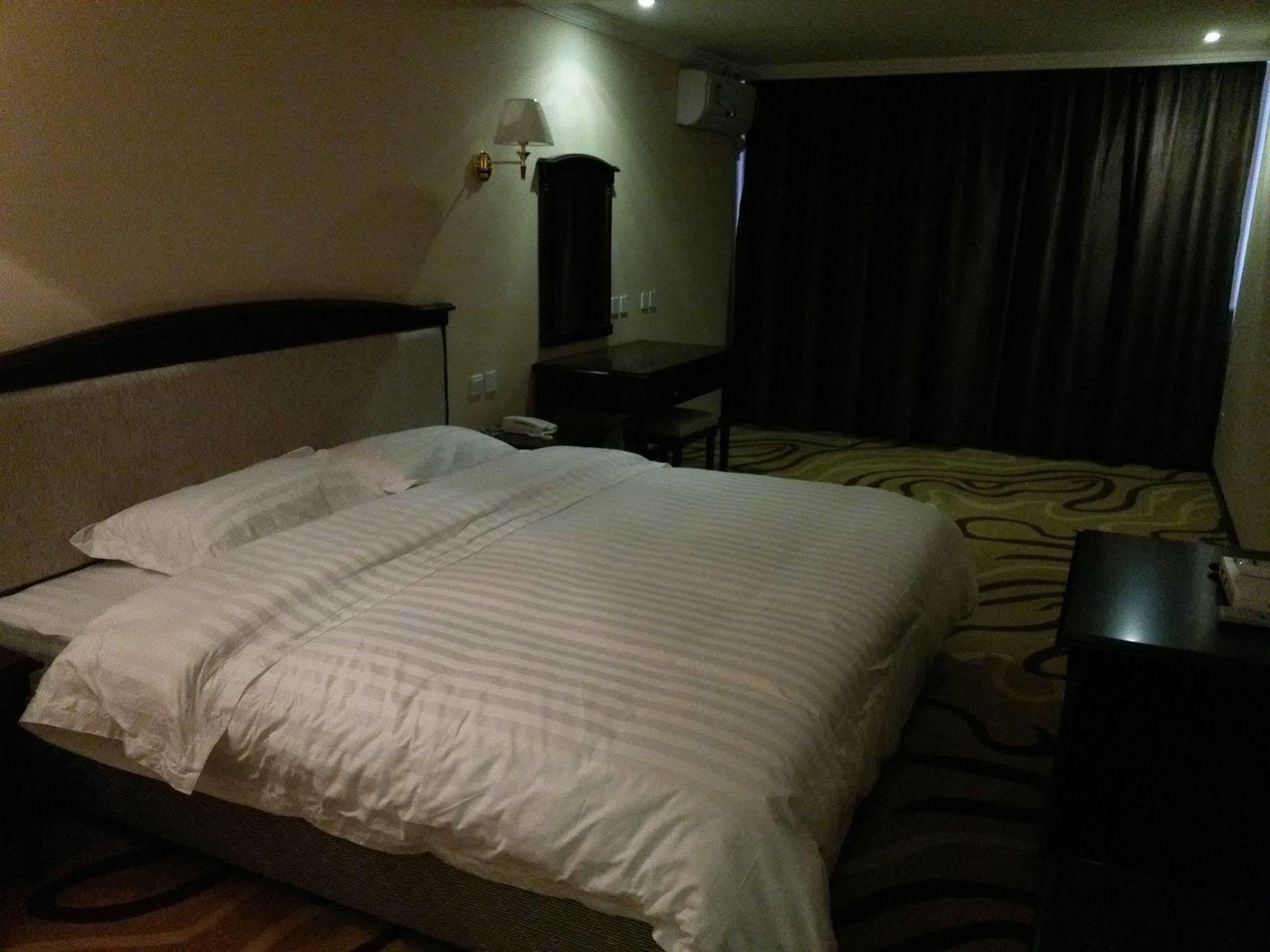 Chengdu Airport Ruijia Hotel Buitenkant foto